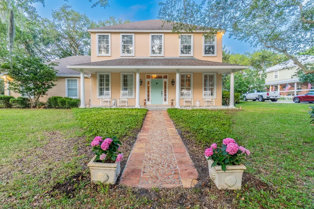 4240 Myrtle Street St Augustine FL 32084