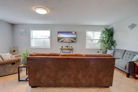 5025 Alta Vista Avenue St Augustine FL 32080