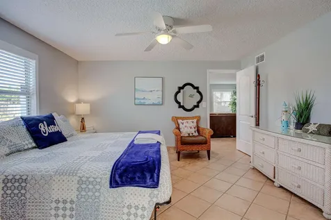 5025 Alta Vista Avenue St Augustine FL 32080