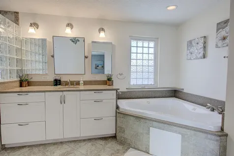 5025 Alta Vista Avenue St Augustine FL 32080