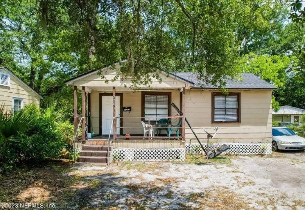 2057 Brackland Street Jacksonville FL 32206