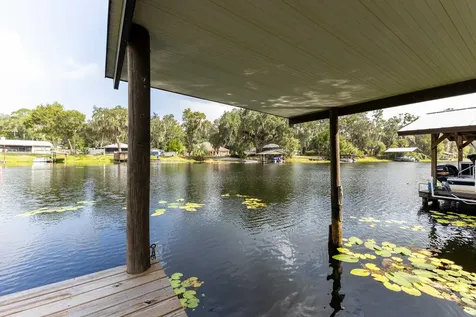 275 SE 5th Avenue Melrose FL 32666