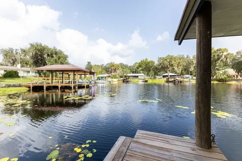 275 SE 5th Avenue Melrose FL 32666