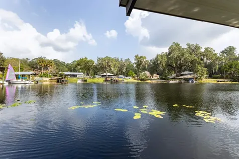 275 SE 5th Avenue Melrose FL 32666
