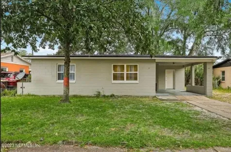 213 W 42nd Street Jacksonville FL 32208