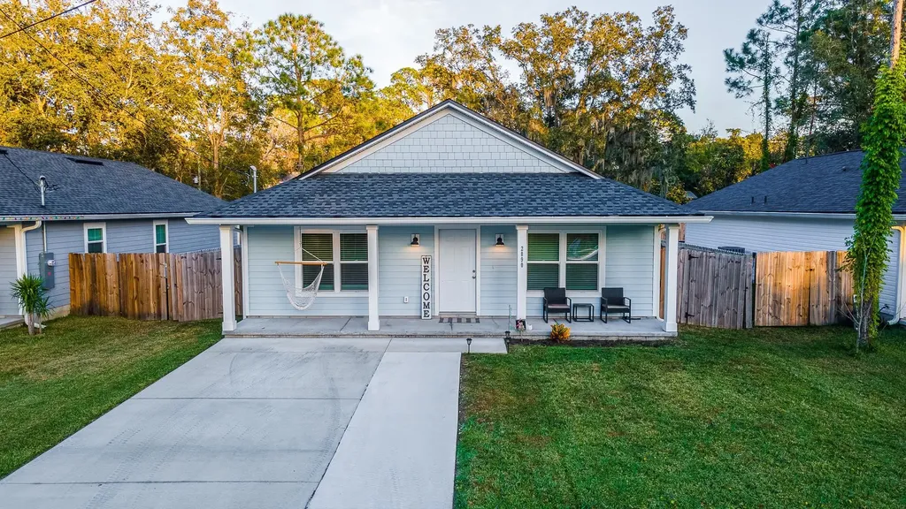 2890 N 4th Street St Augustine FL 32084