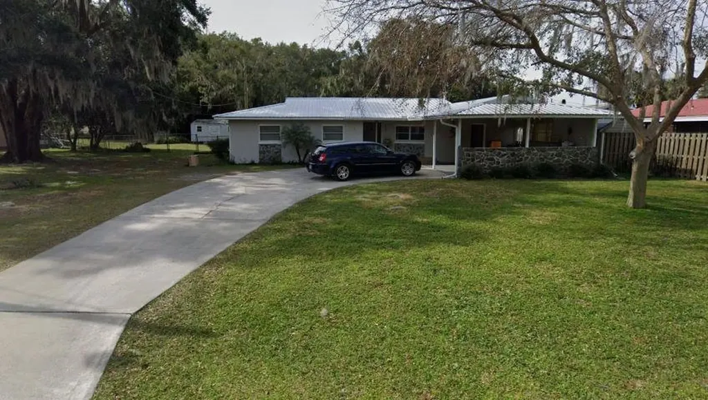 121 River Terrace East Palatka FL 32131