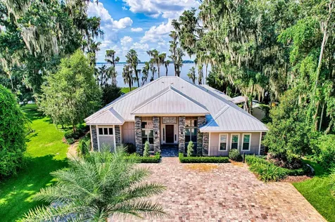 2453 SE 30th Street Melrose FL 32666