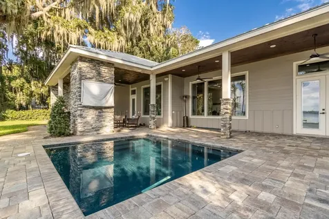 2453 SE 30th Street Melrose FL 32666