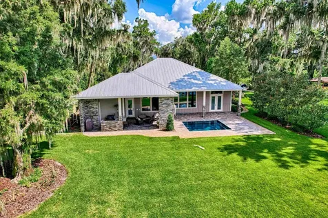 2453 SE 30th Street Melrose FL 32666