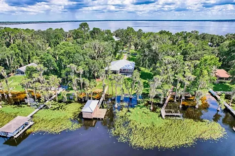 2453 SE 30th Street Melrose FL 32666