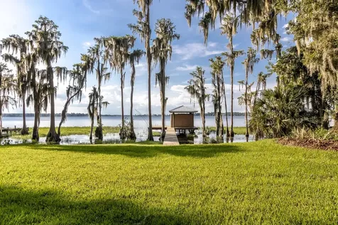 2453 SE 30th Street Melrose FL 32666
