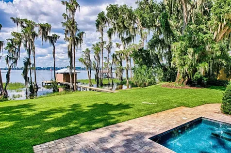 2453 SE 30th Street Melrose FL 32666