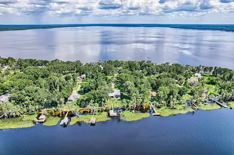 2453 SE 30th Street Melrose FL 32666