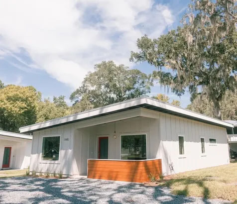1045 S Whitney Street + Guest House St Augustine FL 32084