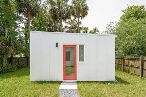 1045 S Whitney Street + Guest House St Augustine FL 32084
