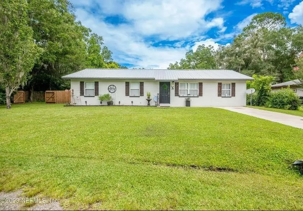809 N Westmoreland Street Starke FL 32091