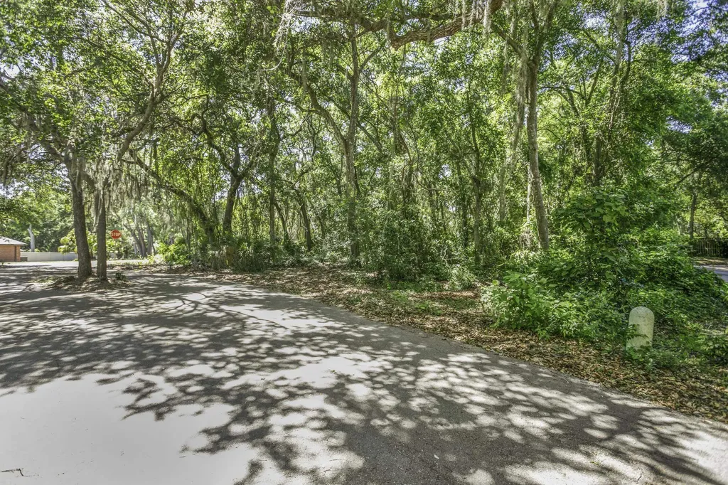 700 Wilkes Court St Augustine FL 32086