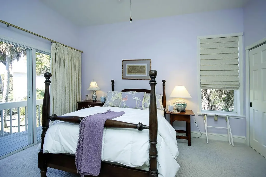 706 Gopher Walk Way Sanibel FL 33957
