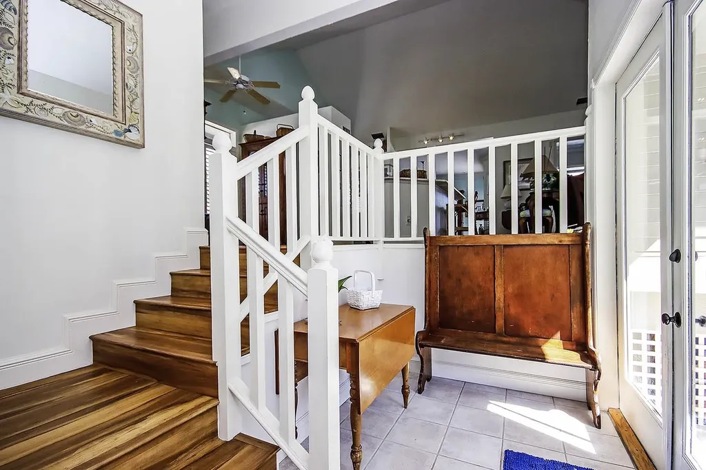 706 Gopher Walk Way Sanibel FL 33957