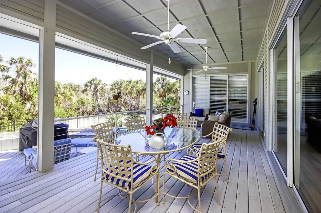 706 Gopher Walk Way Sanibel FL 33957