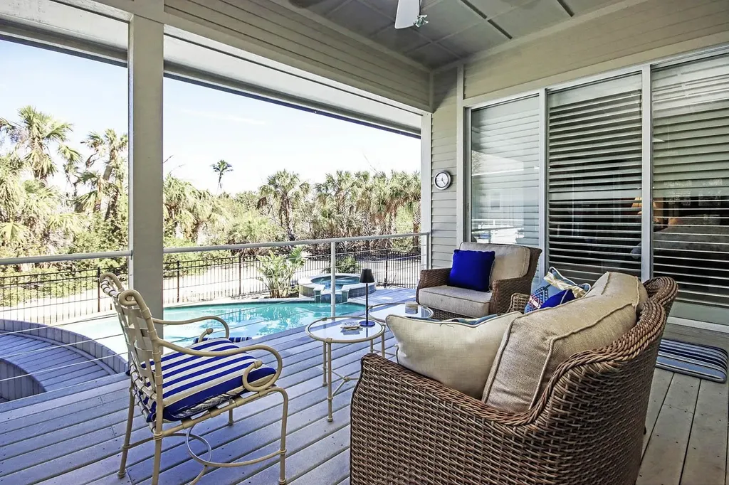 706 Gopher Walk Way Sanibel FL 33957