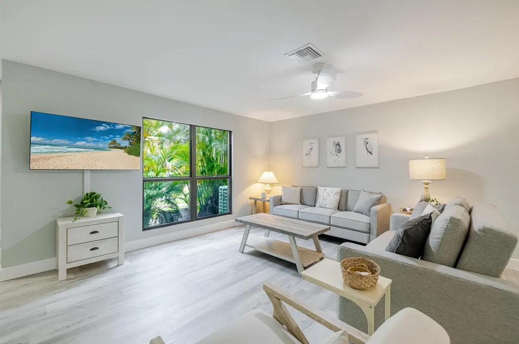 5117 Sea Bell Road Sanibel FL 33957