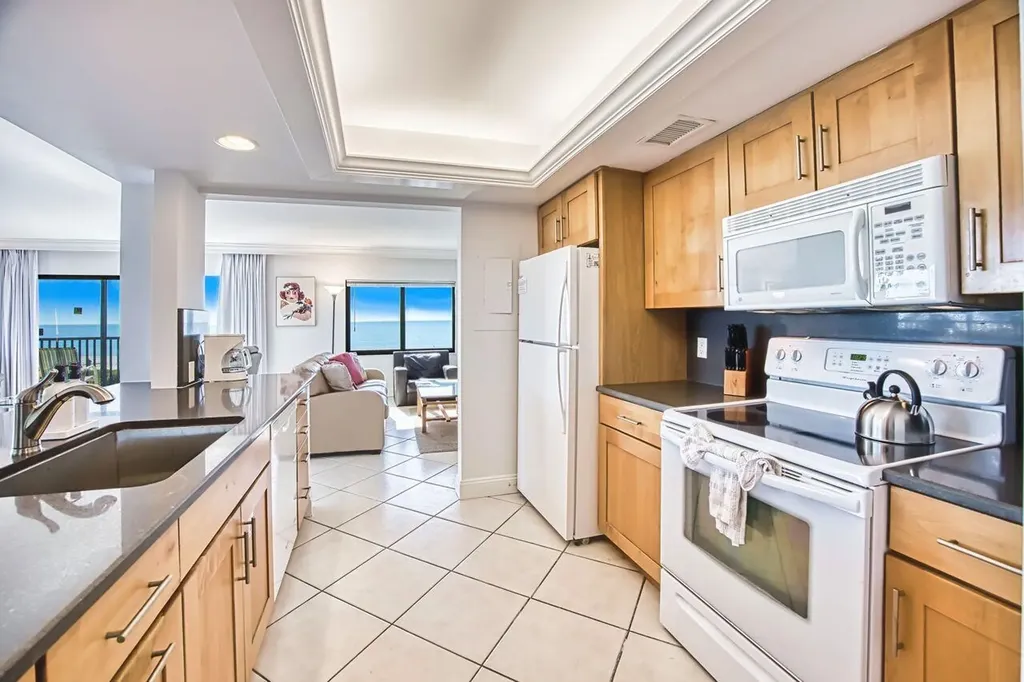 1401 Middle Gulf Drive Sanibel FL 33957