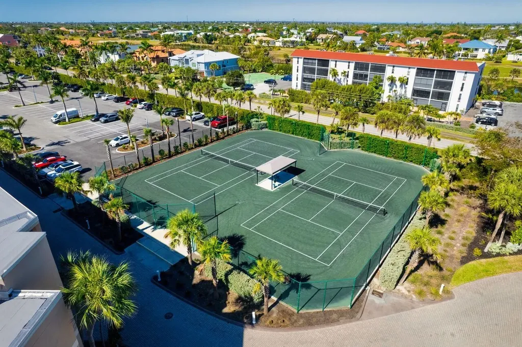 1401 Middle Gulf Drive Sanibel FL 33957