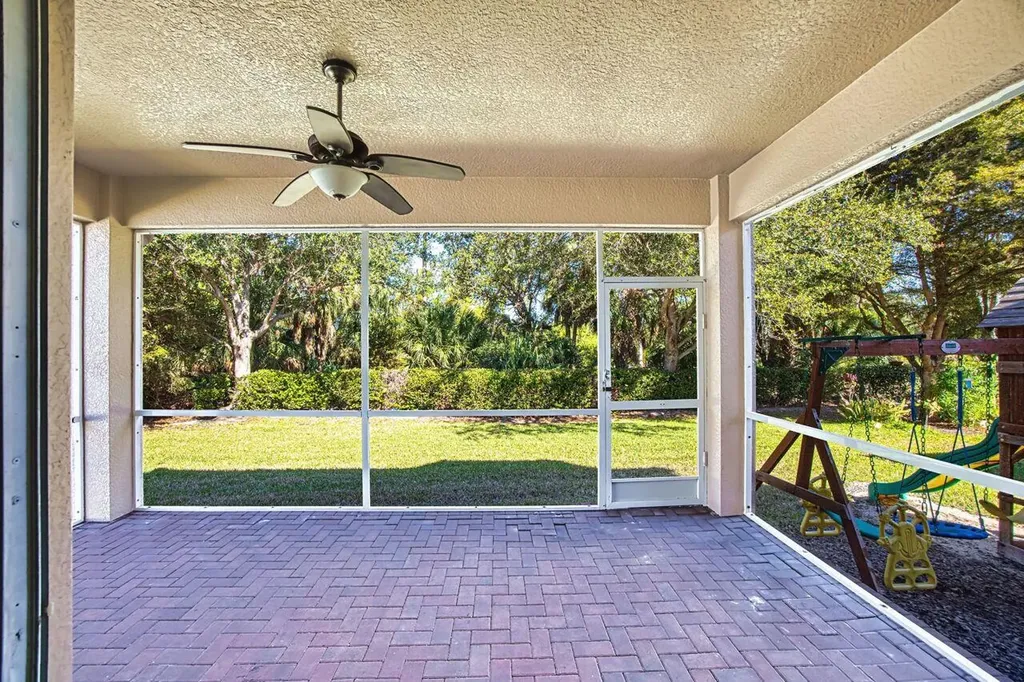 8306 Sumner Avenue Fort Myers FL 33908