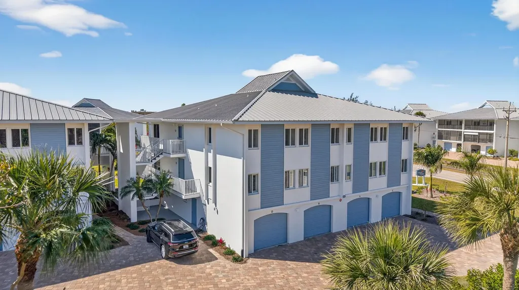 1341 Middle Gulf Drive Sanibel FL 33957