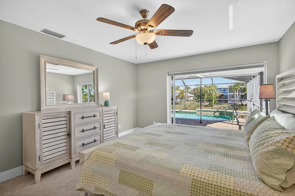 686 Emeril Court Sanibel FL 33957