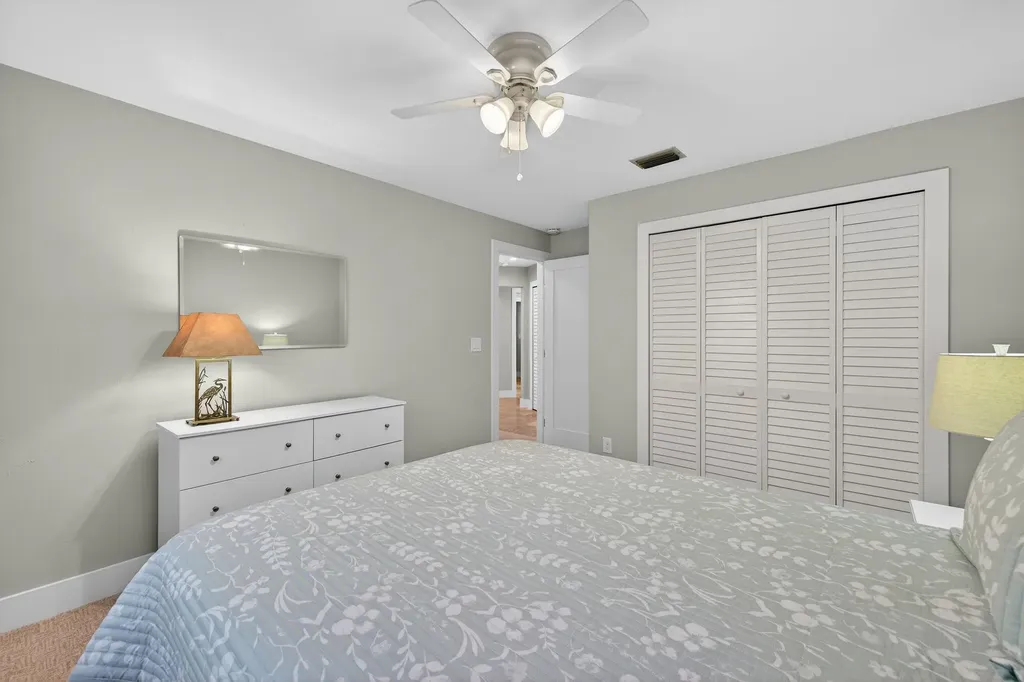 686 Emeril Court Sanibel FL 33957