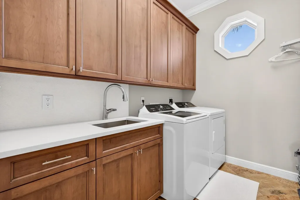 811 Birdie View Point Sanibel FL 33957