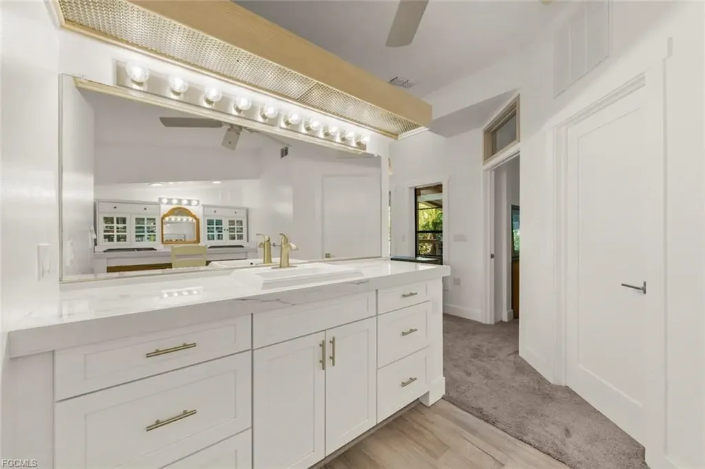 475 Whitehall Road Sanibel FL 33957