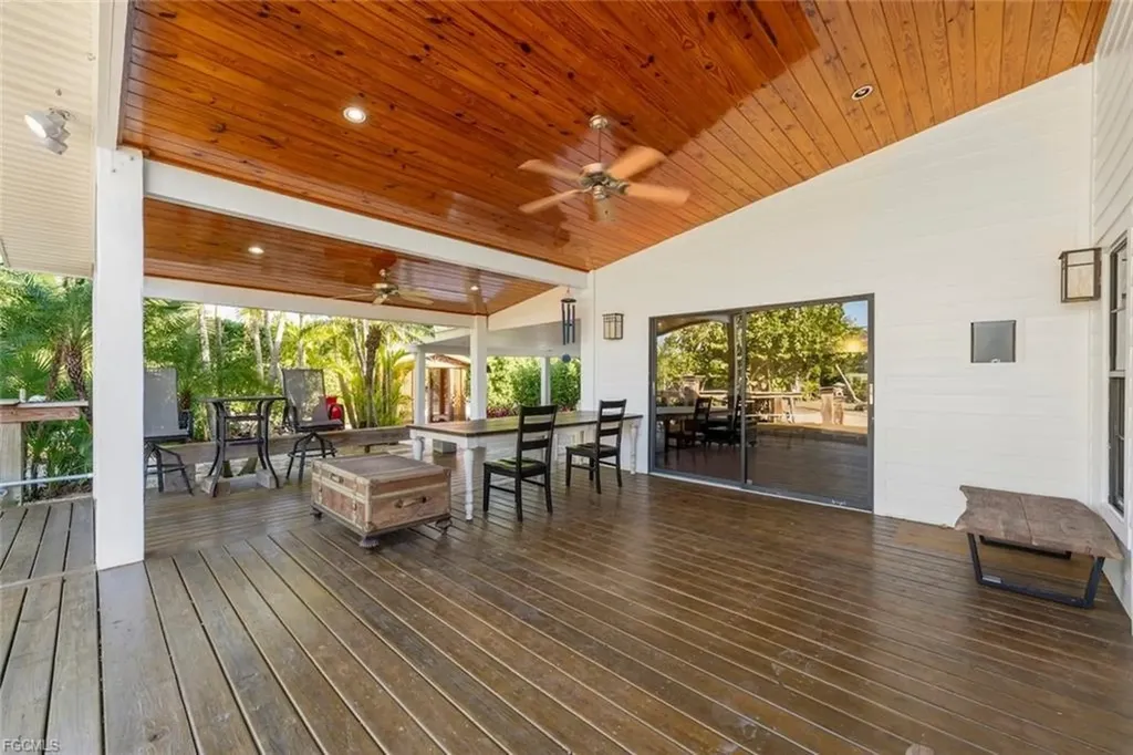 475 Whitehall Road Sanibel FL 33957