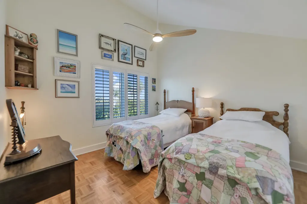 1450 Royal Poinciana Drive Sanibel FL 33957