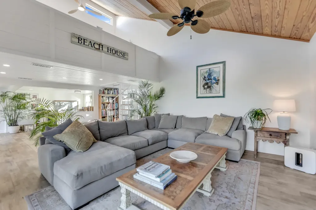 1450 Royal Poinciana Drive Sanibel FL 33957