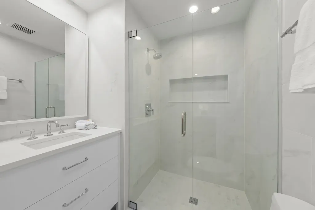 25 Beach Homes Captiva FL 33924