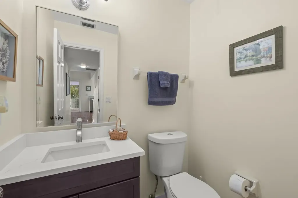 253 Daniel Drive Sanibel FL 33957