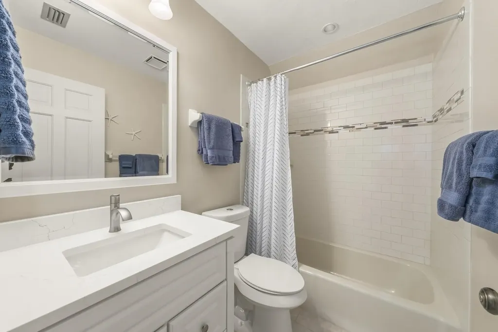 253 Daniel Drive Sanibel FL 33957