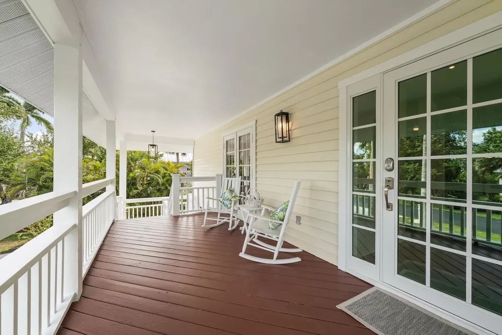 253 Daniel Drive Sanibel FL 33957