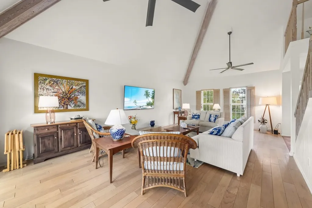 253 Daniel Drive Sanibel FL 33957
