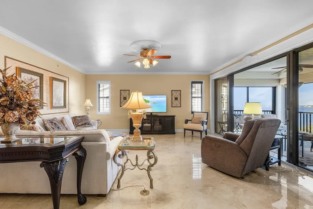 11620 Court Of Palms Fort Myers FL 33908