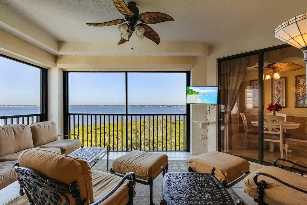 11620 Court Of Palms Fort Myers FL 33908