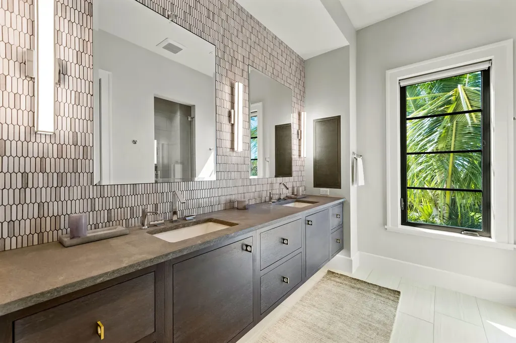 16950 Captiva Drive Captiva FL 33924