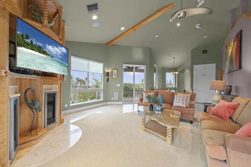 4353 Gulf Pines Drive Sanibel FL 33957