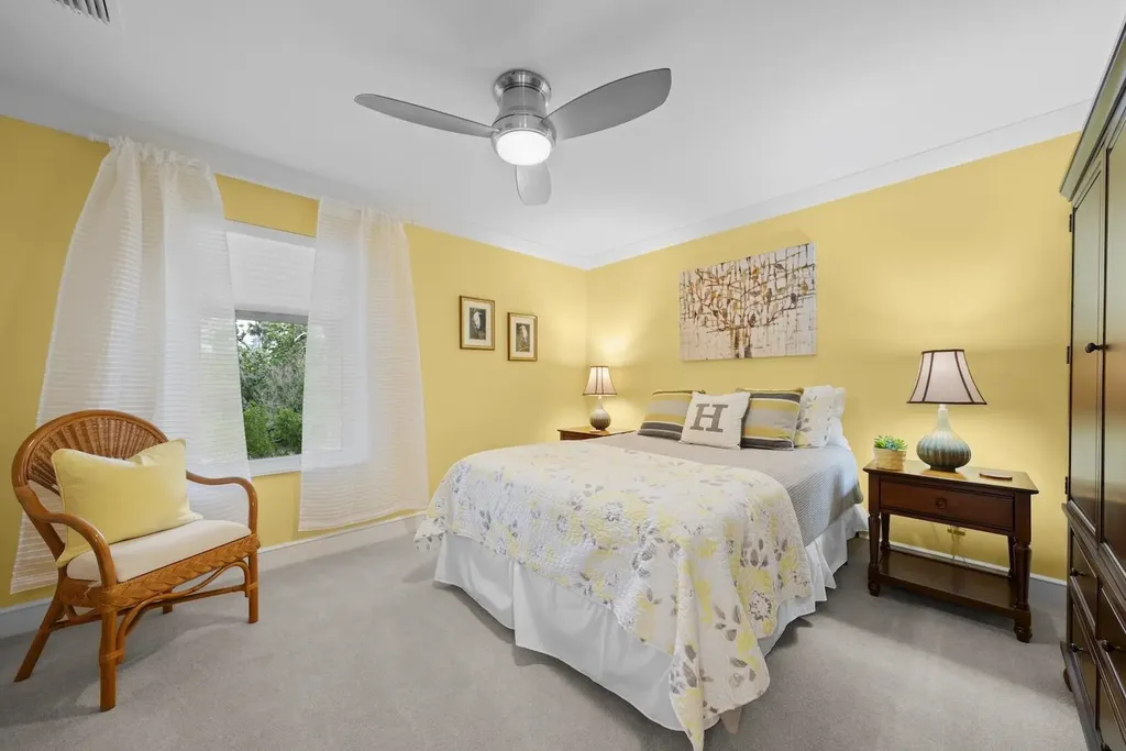 4353 Gulf Pines Drive Sanibel FL 33957