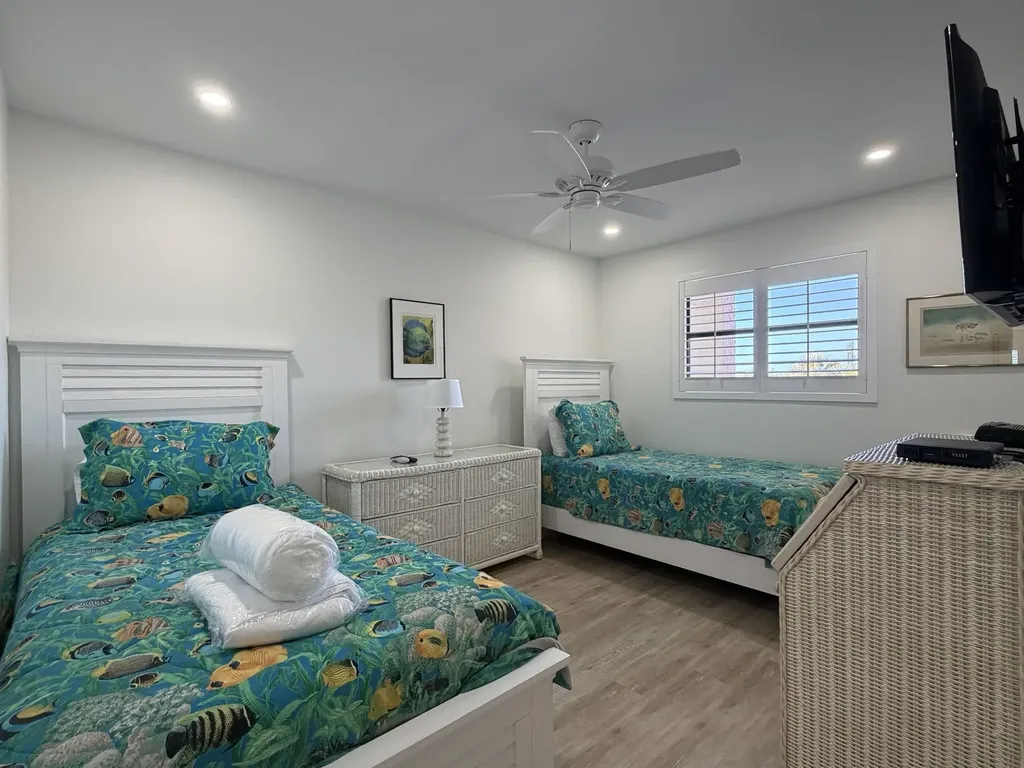 2230 Camino Del Mar Drive Sanibel FL 33957