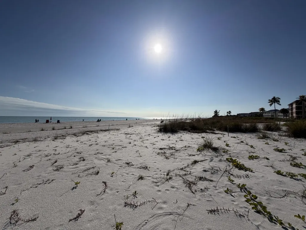2230 Camino Del Mar Drive Sanibel FL 33957